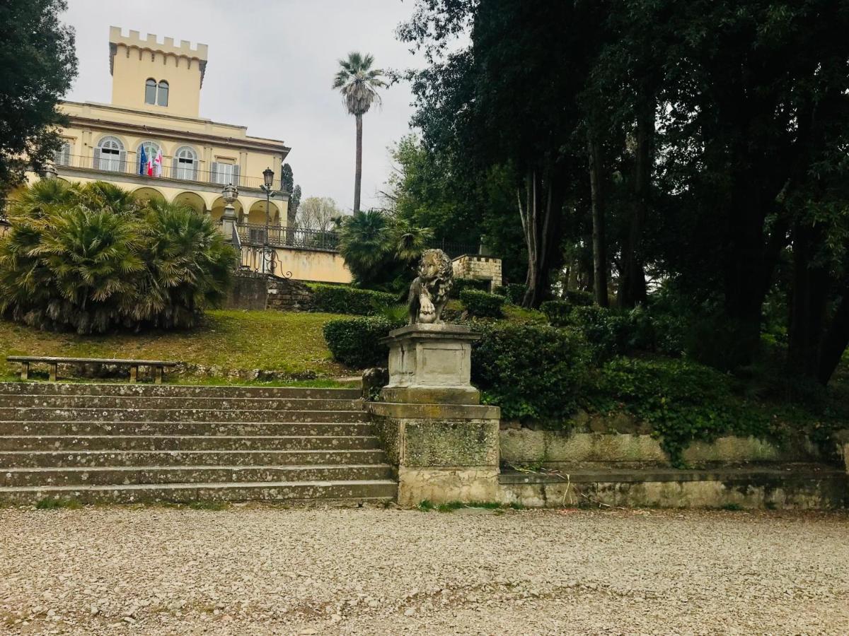 Appartamento Stibbert Firenze Bagian luar foto